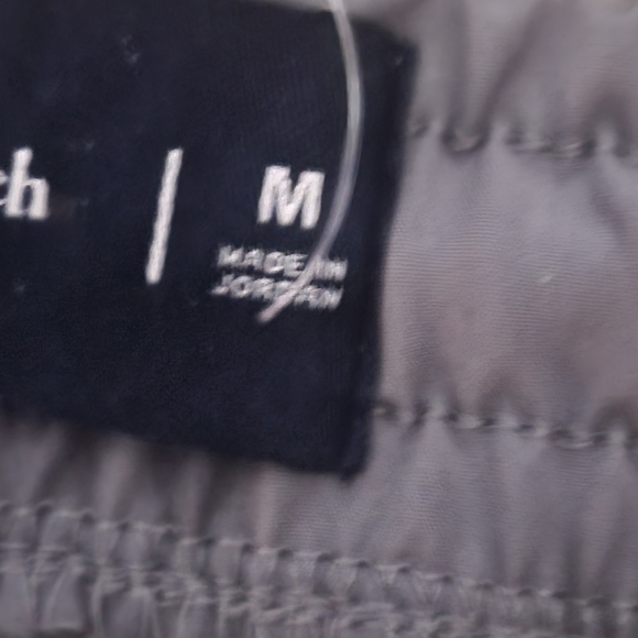 Livi/Abercrombie & Fitch combo - Picture 13 of 16